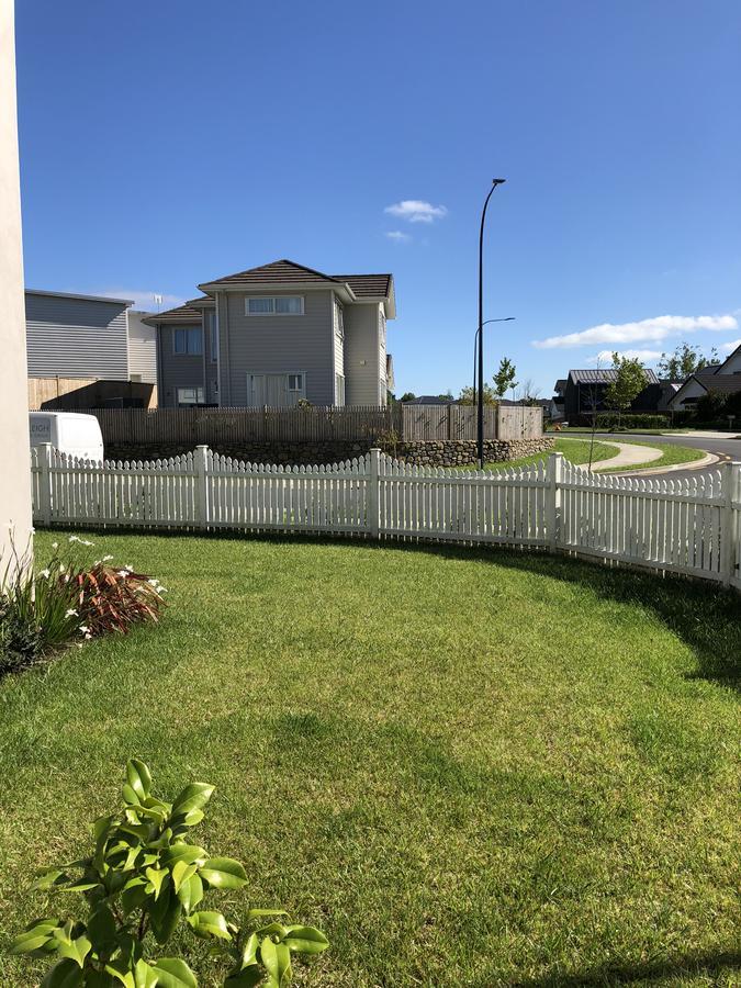 Brand New Bedroom In Karaka 奥克兰 外观 照片